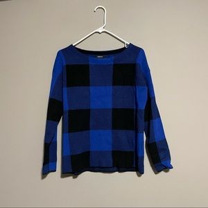 ⭐️ Jones & Co Blue and Black Buffalo Plaid Sweater Small